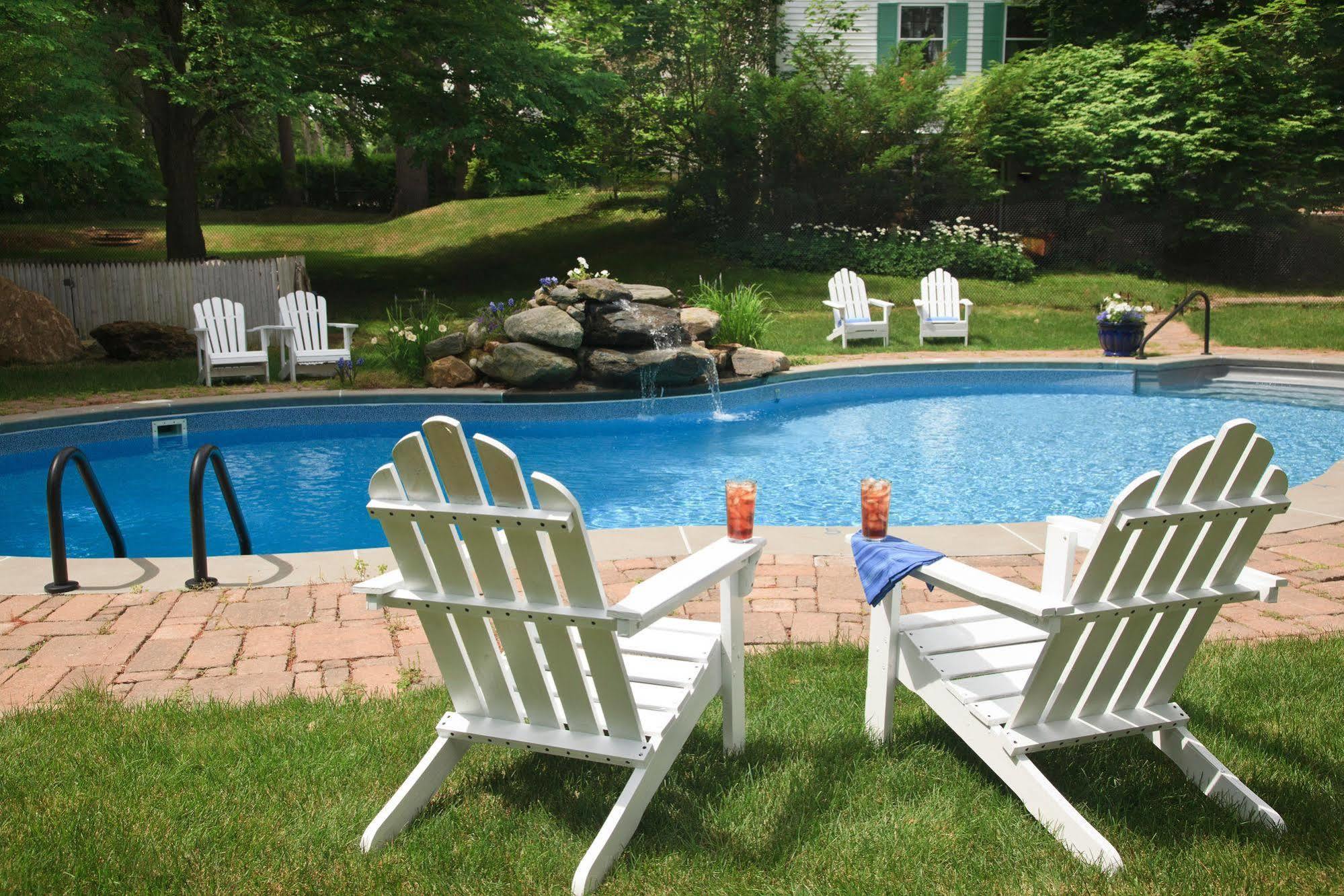 Hampton Terrace Inn Lenox Buitenkant foto